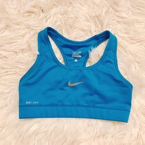 Nike Pro Dri-FIT Sports Bra